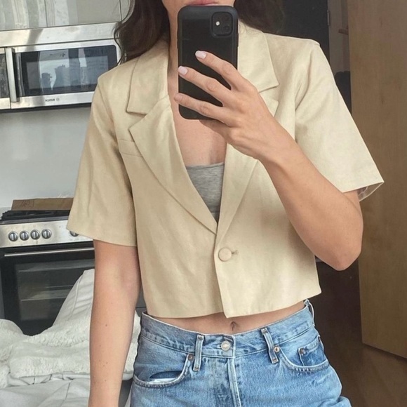 NWT Abercrombie and Fitch tan blazer - Picture 4 of 7